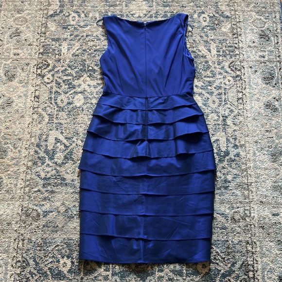 Adrianna Papell Scalloped Cocktail Dress - Picture 6 of 10